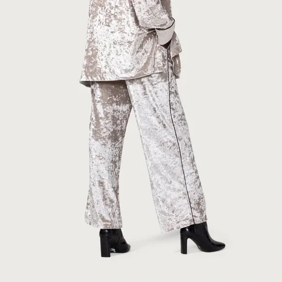 Honor The Gift Velvet PJ Pants - Champagne Size Small